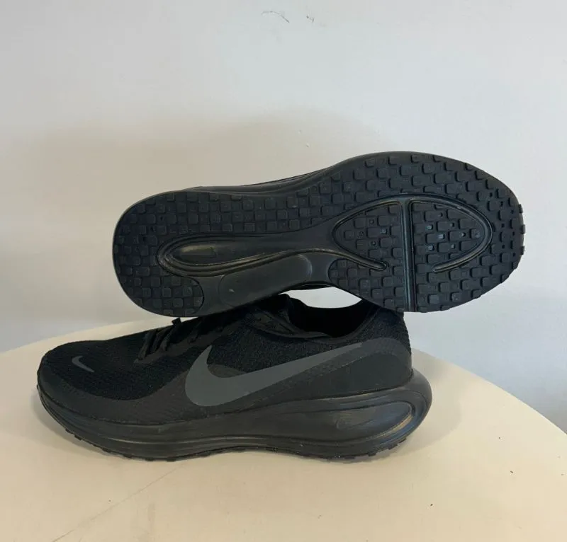 Zapatillas Nike Revolution 8  - miniatura 3
